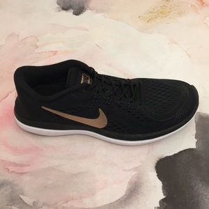 Black/Rose Gold Women’s Nike Shoes